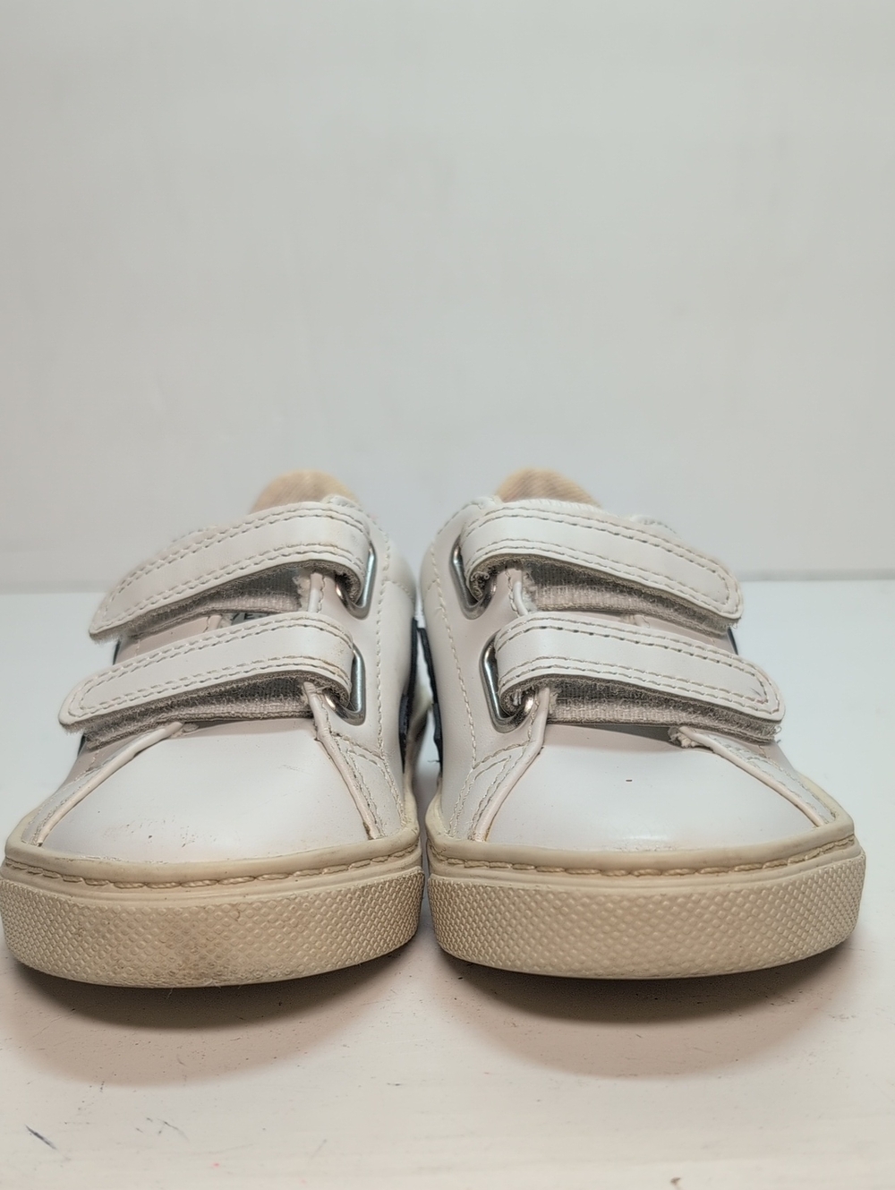 Kids toddler Esplar White leather Sneaker w/ Navy V Accent. unisex size 7 EU 23 - Picture 2 of 15